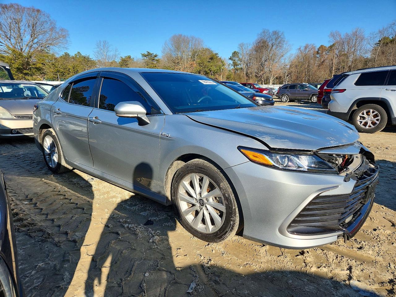 2021 TOYOTA CAMRY LE photo 4