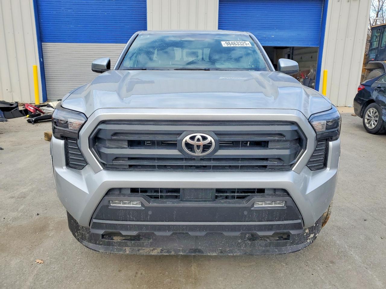 2025 TOYOTA TACOMA DOUBLE CAB photo 13