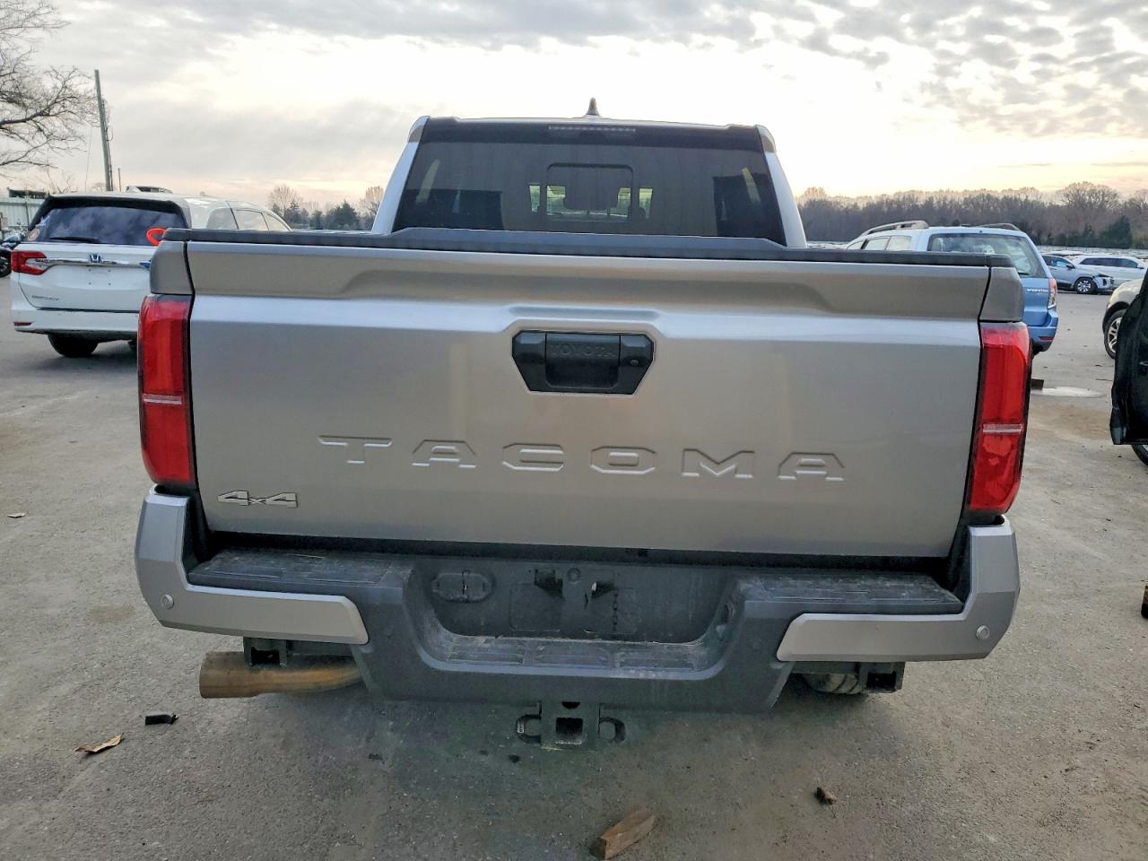 2025 TOYOTA TACOMA DOUBLE CAB photo 16