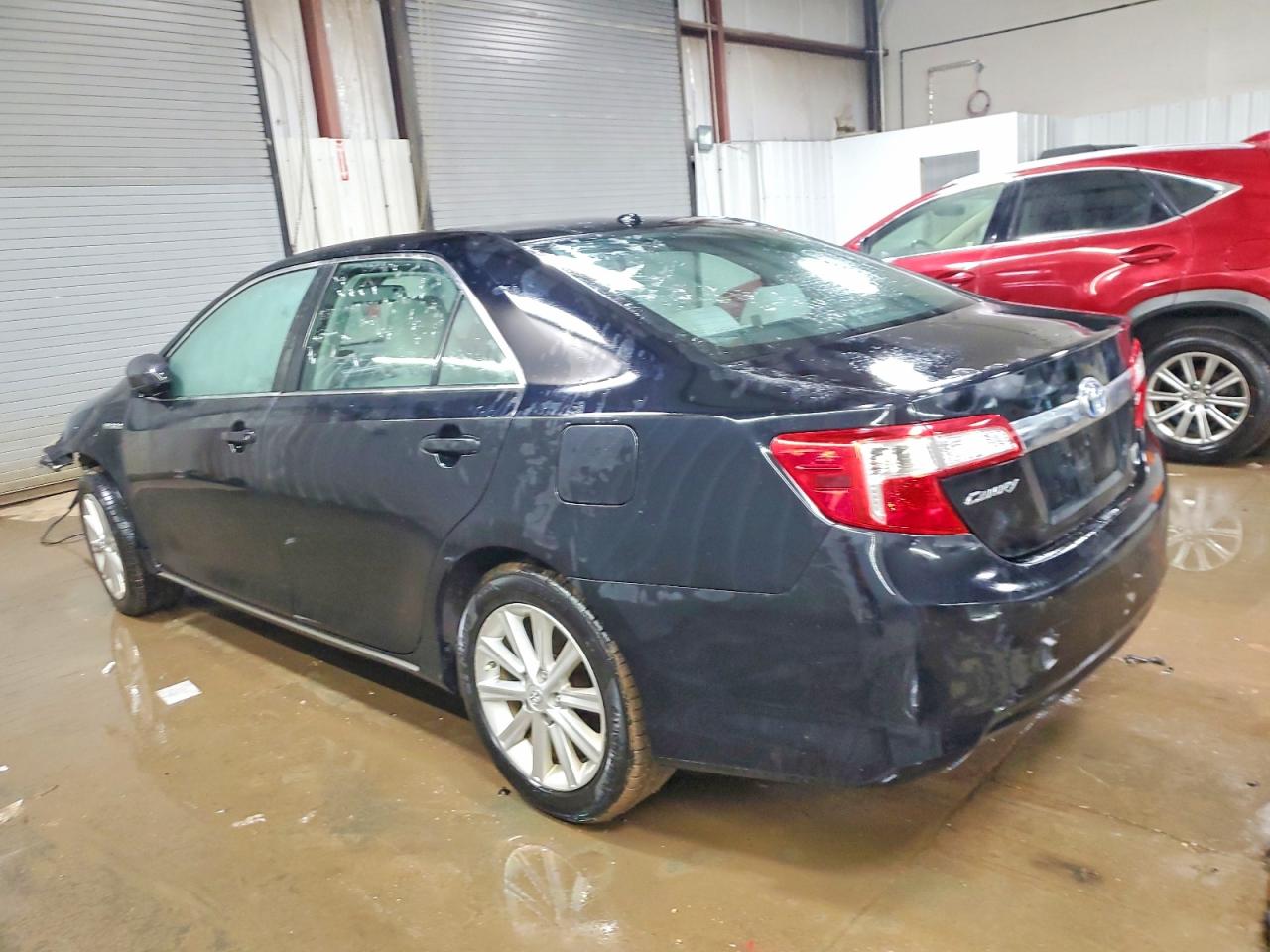 2014 TOYOTA CAMRY HYBRID photo 3