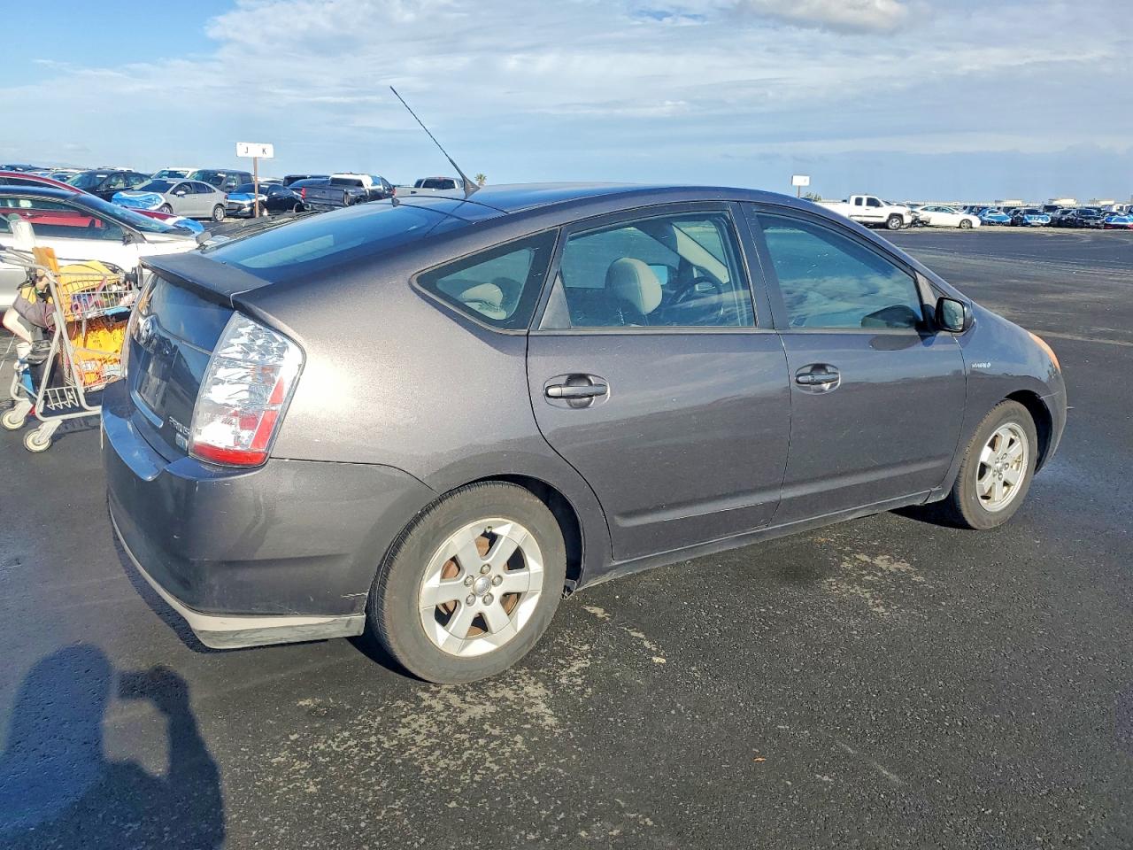2009 TOYOTA PRIUS photo 3