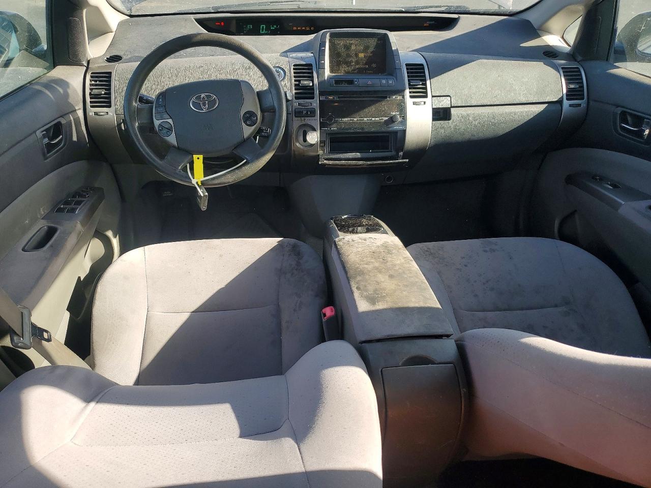 2009 TOYOTA PRIUS photo 8