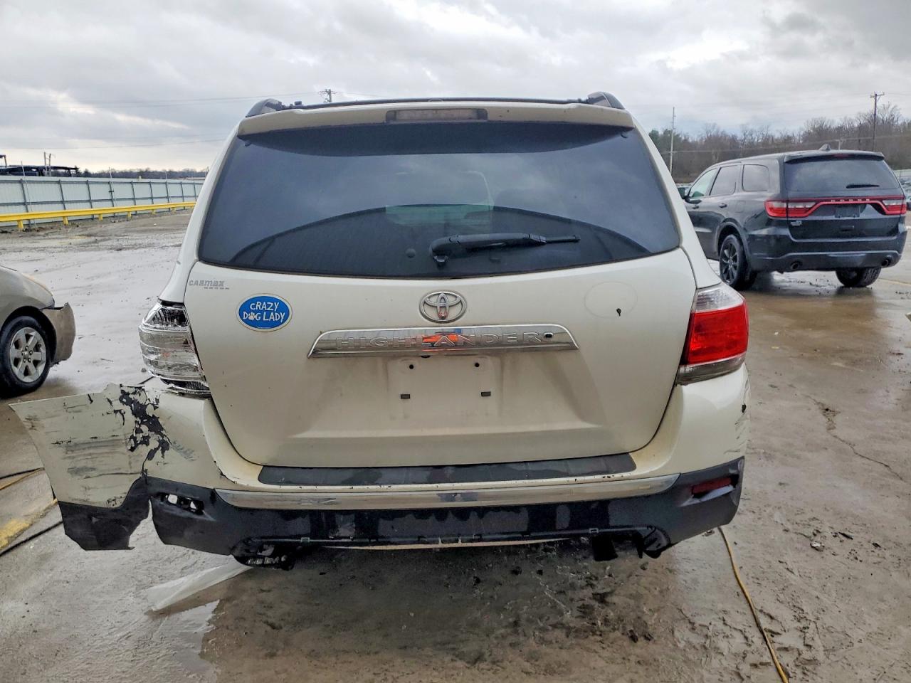 2013 TOYOTA HIGHLANDER SE photo 6