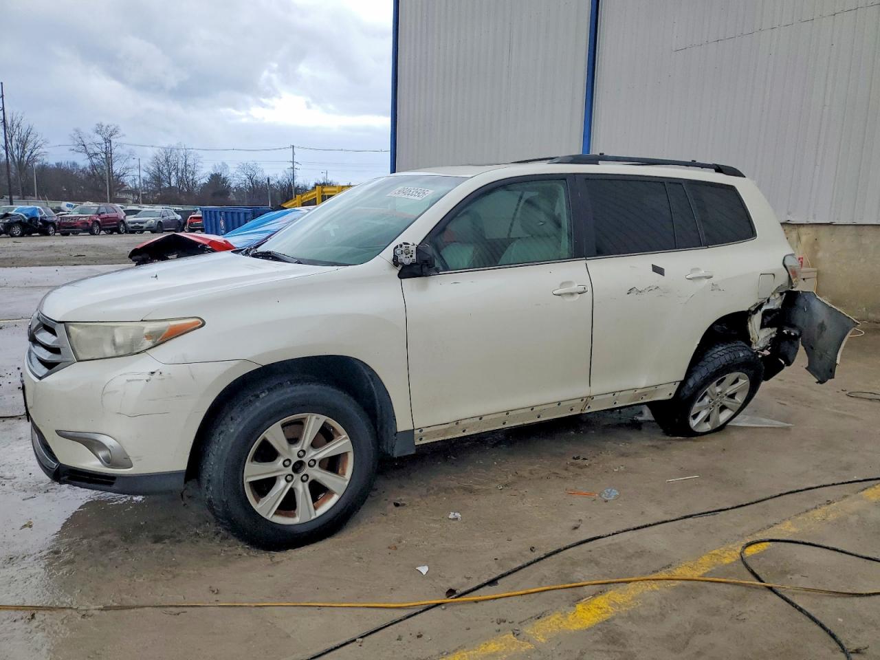 2013 TOYOTA HIGHLANDER
