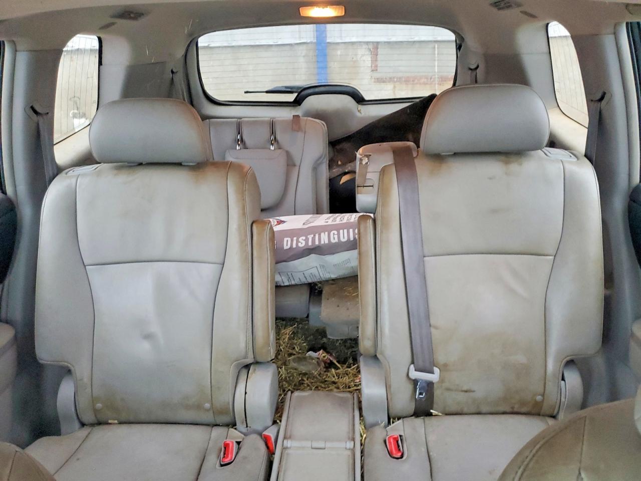 2013 TOYOTA HIGHLANDER SE photo 10