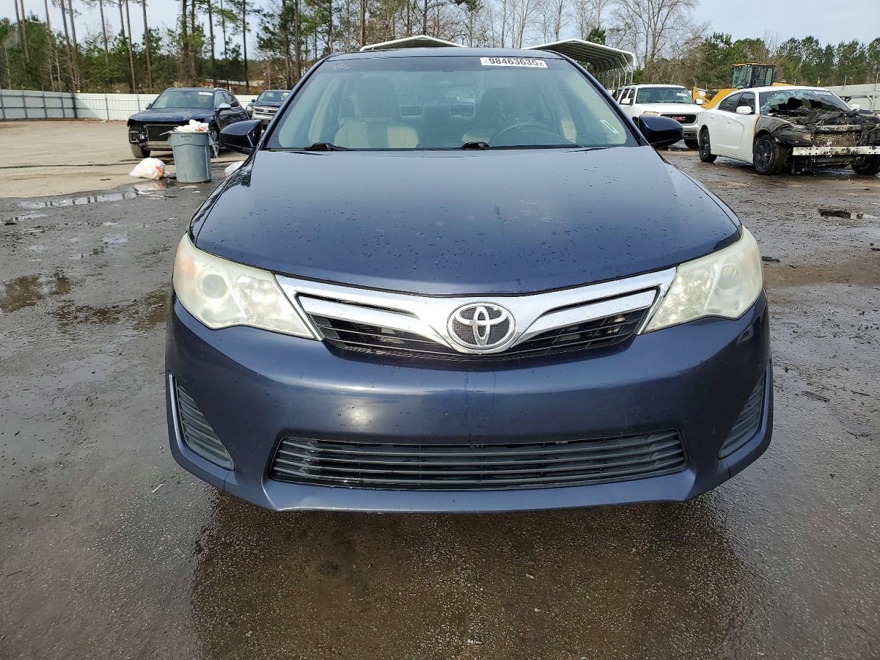 2014 TOYOTA CAMRY L photo 5