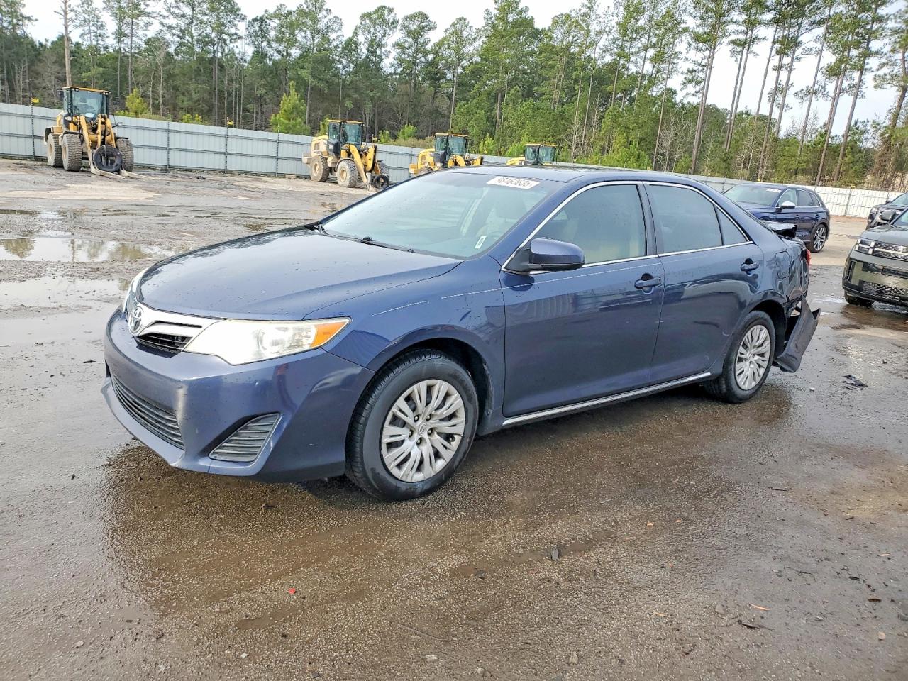 2014 TOYOTA CAMRY