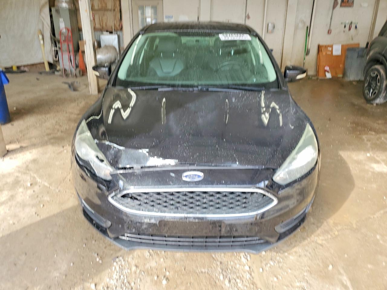 2015 FORD FOCUS SE photo 9