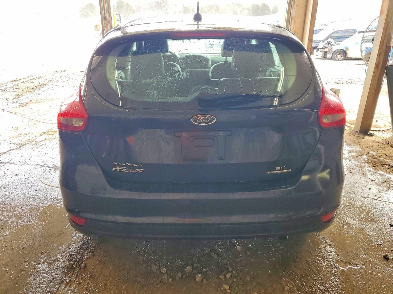 2015 FORD FOCUS SE photo 11