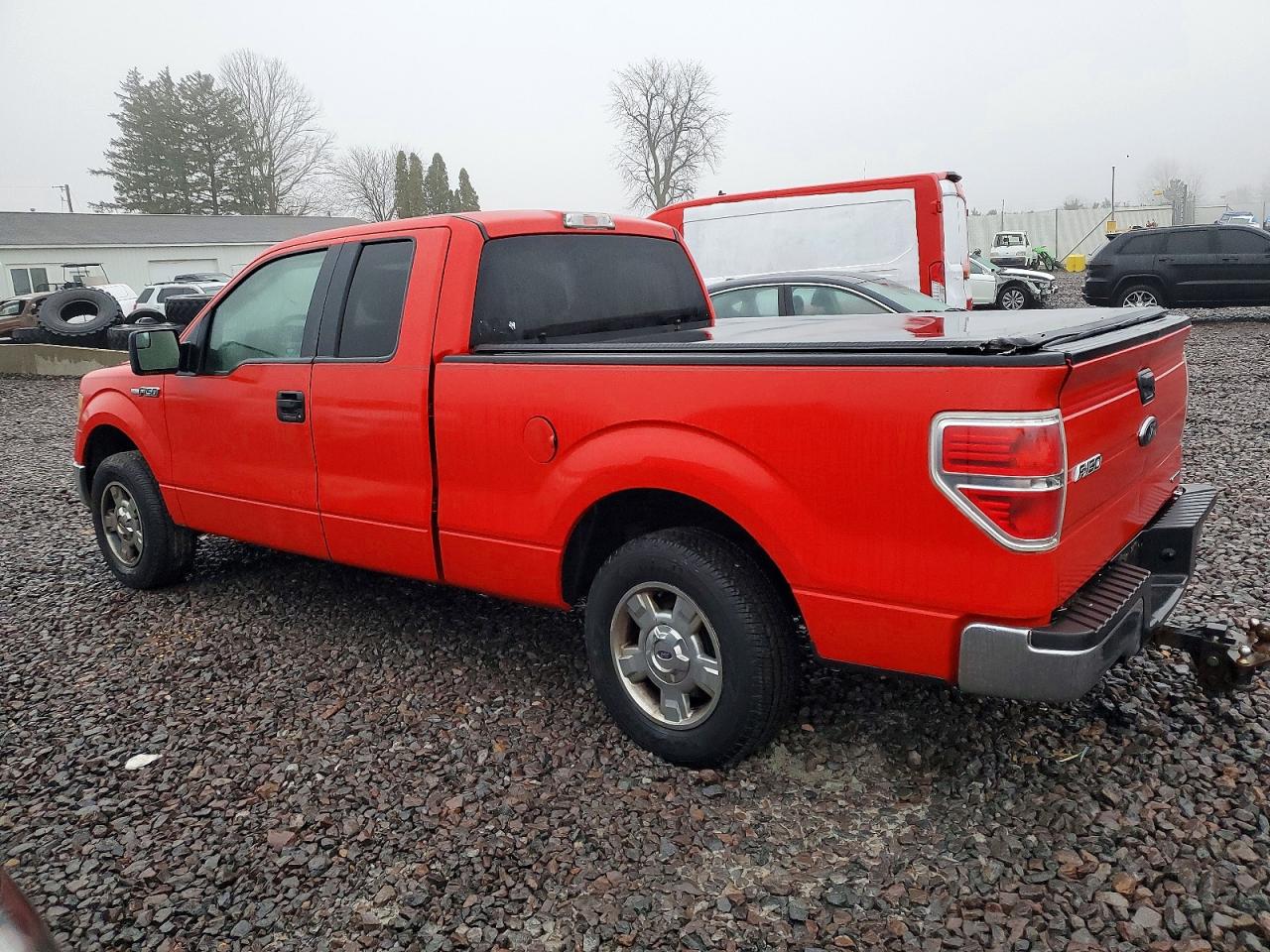 2014 FORD F150 SUPER CAB photo 2