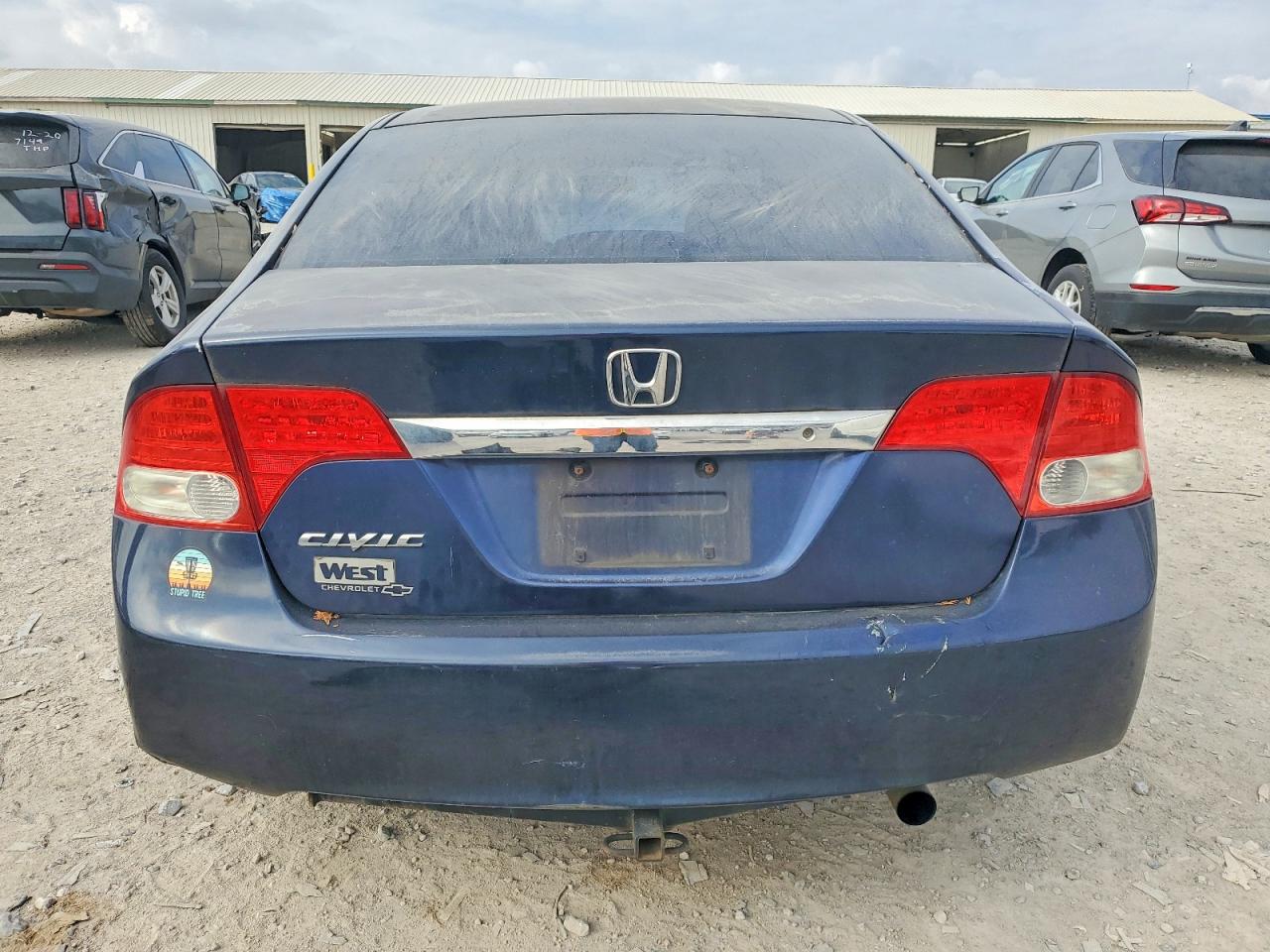 2011 HONDA CIVIC LX photo 6