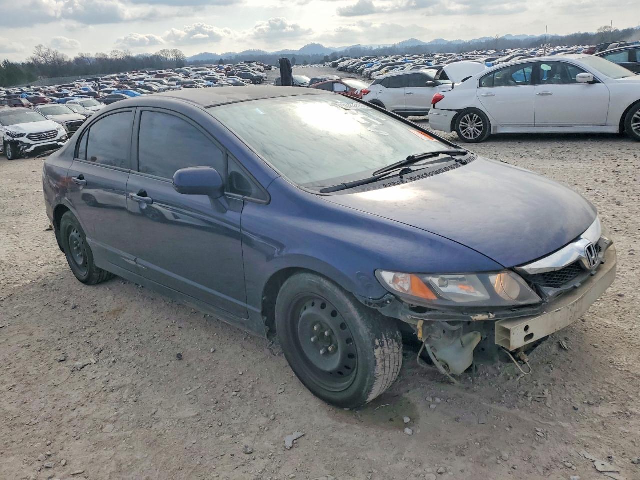 2011 HONDA CIVIC LX photo 4