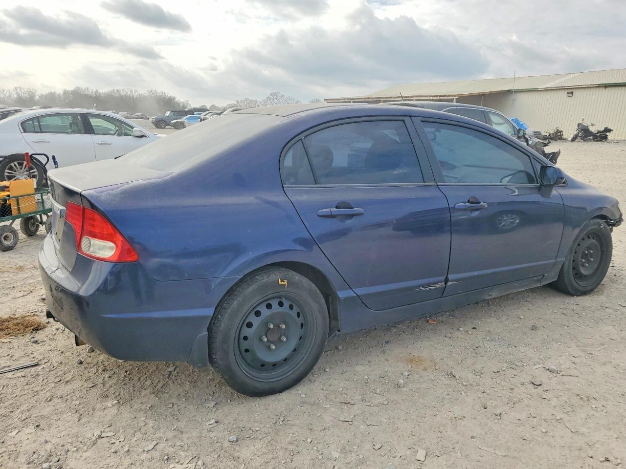 2011 HONDA CIVIC LX photo 3