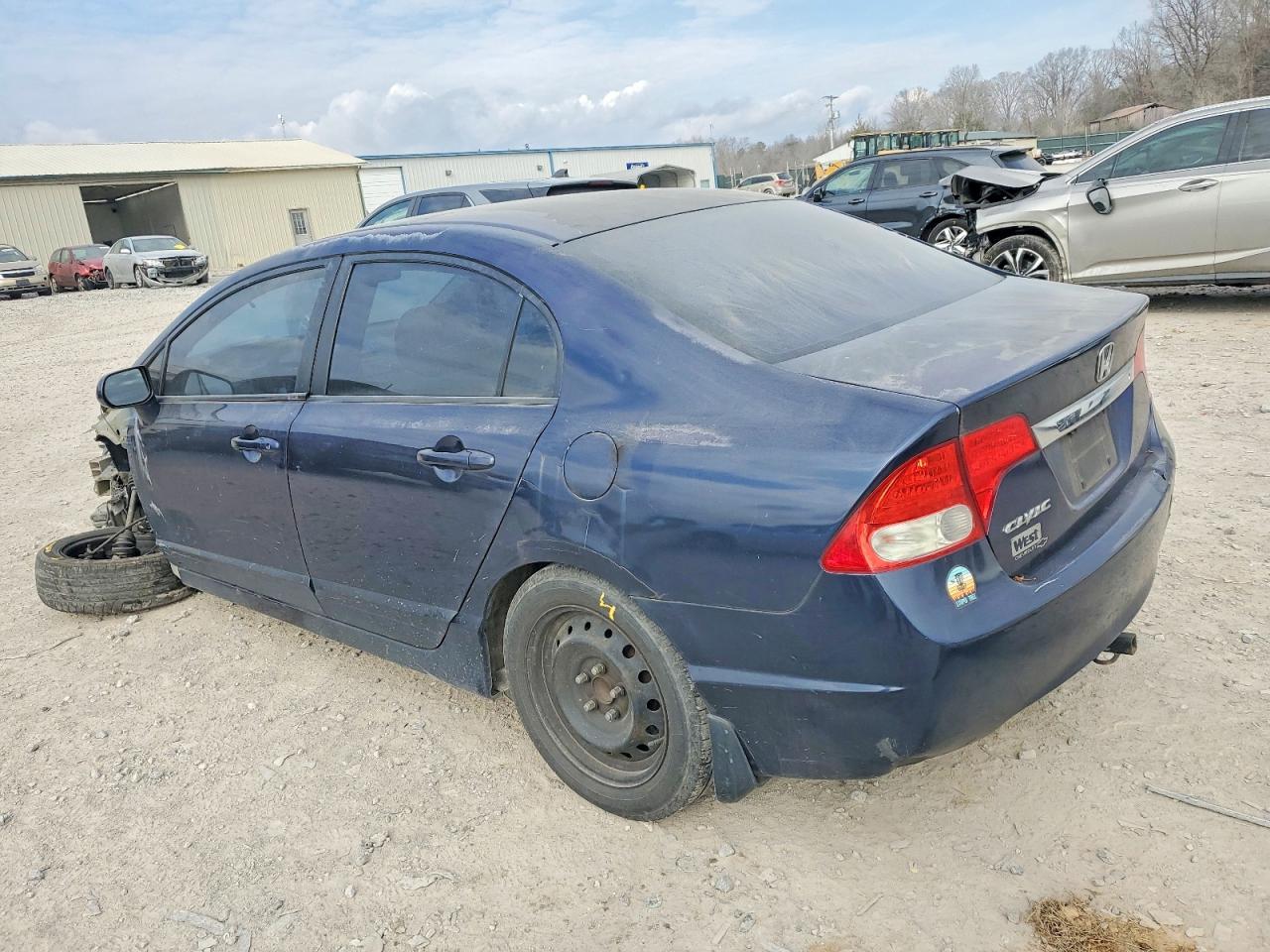 2011 HONDA CIVIC LX photo 2