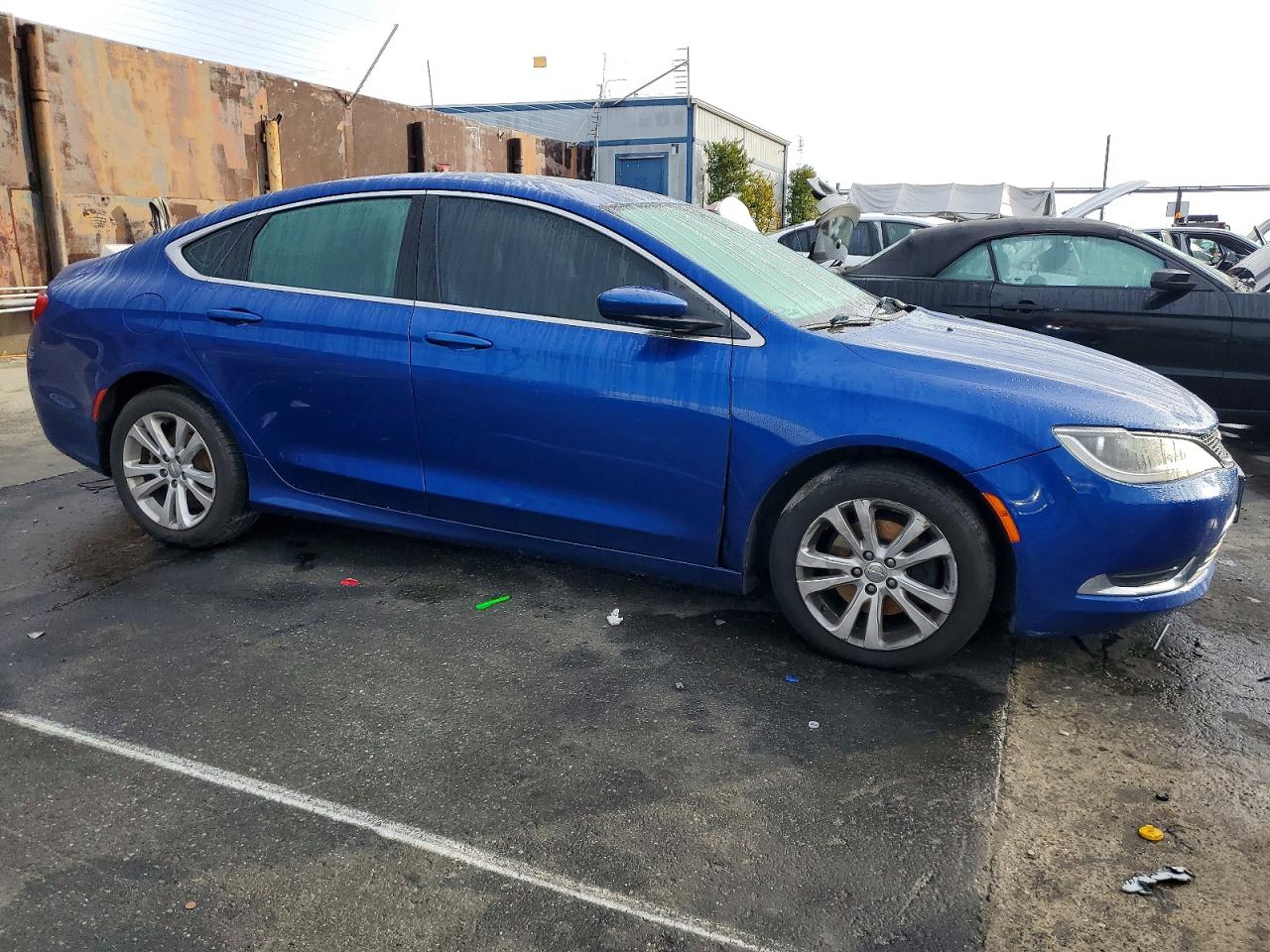 2015 CHRYSLER 200 LIMITED photo 4