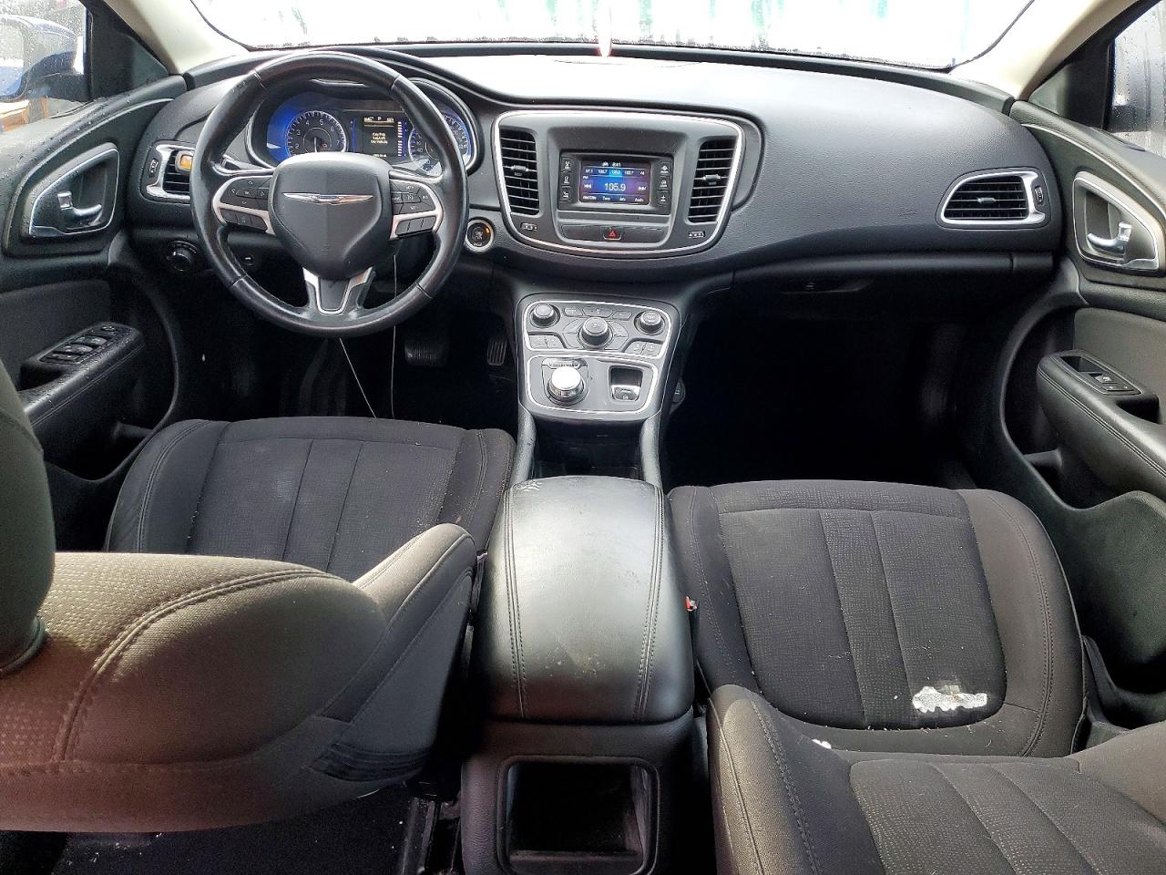 2015 CHRYSLER 200 LIMITED photo 8