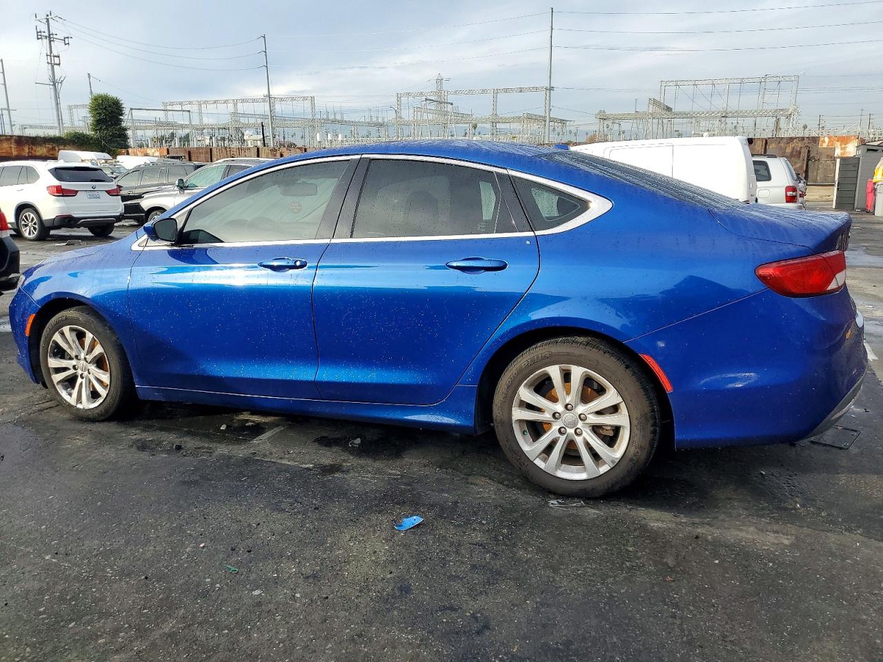 2015 CHRYSLER 200 LIMITED photo 2