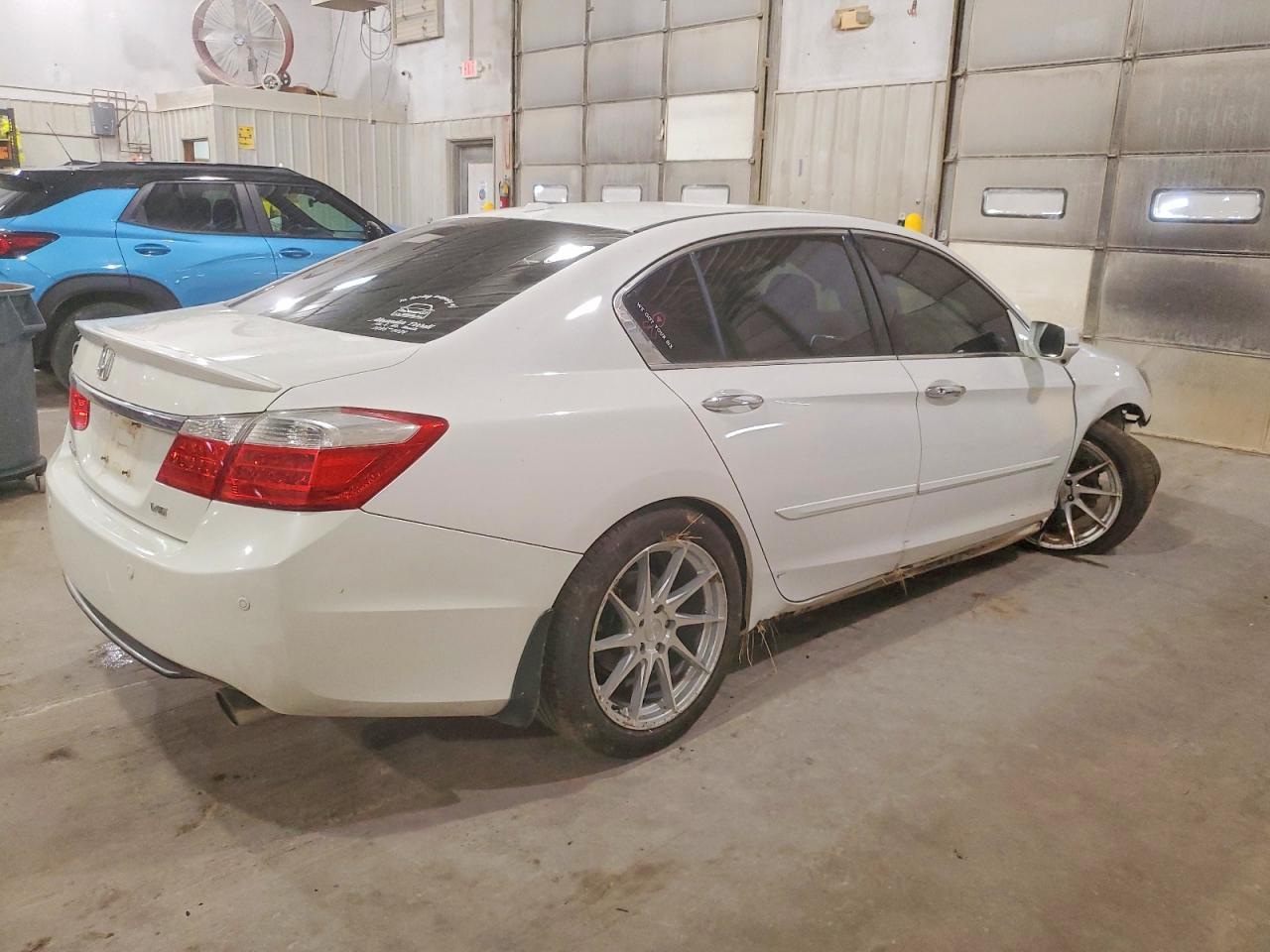 2013 HONDA ACCORD EXL photo 3