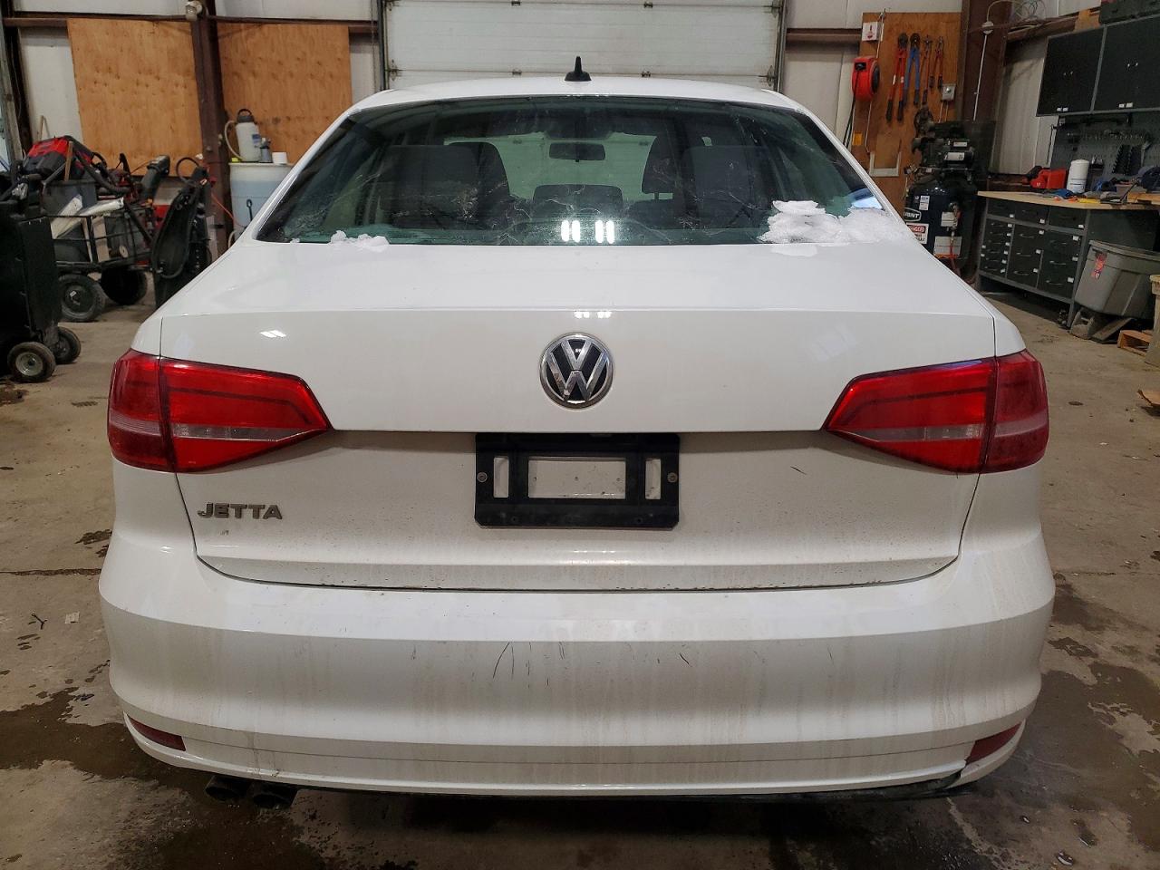 2015 VOLKSWAGEN JETTA BASE photo 6