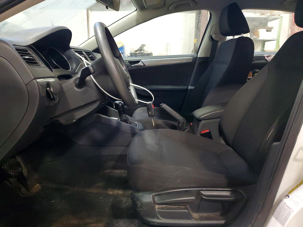 2015 VOLKSWAGEN JETTA BASE photo 7