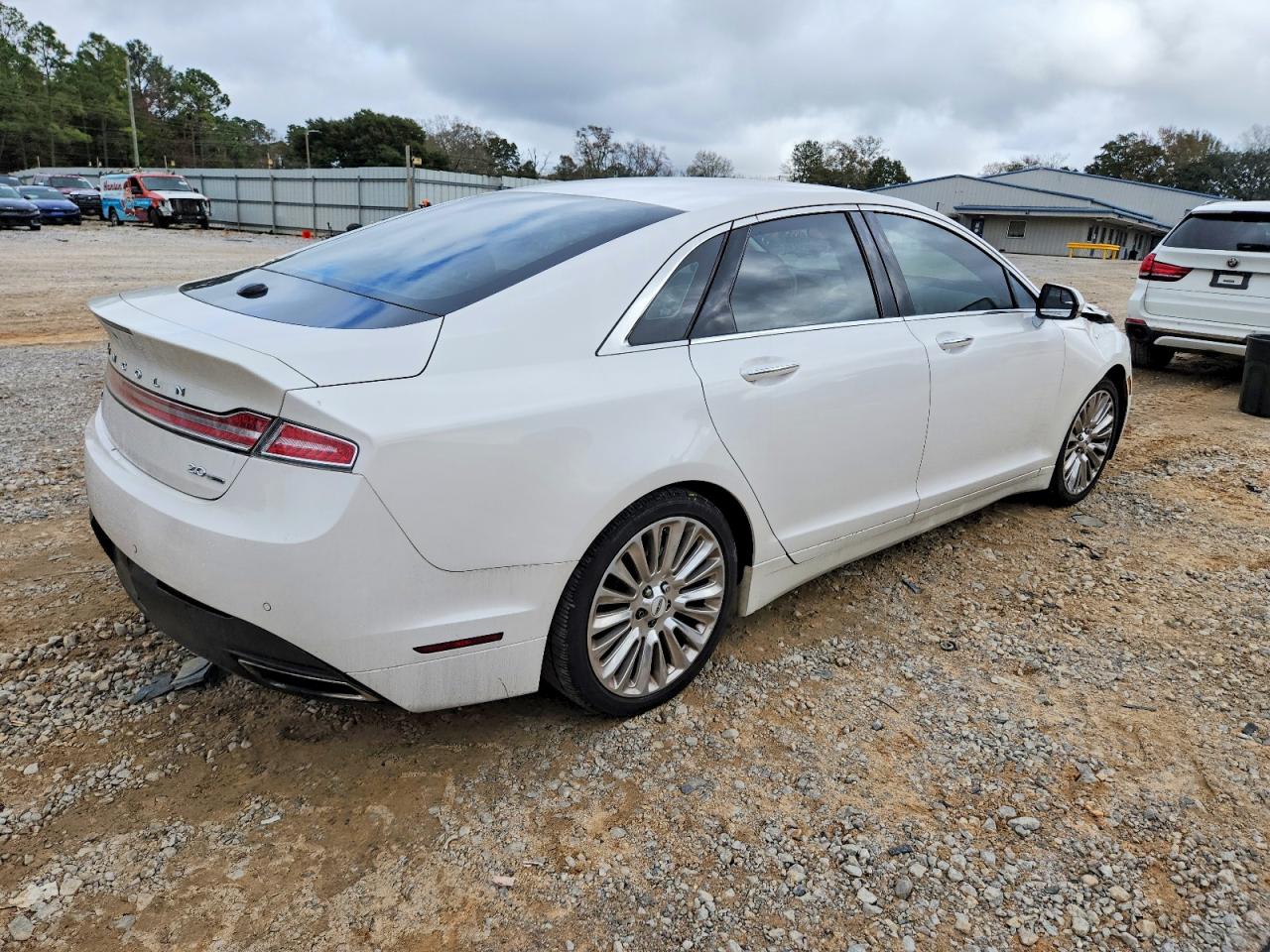2014 LINCOLN MKZ photo 3