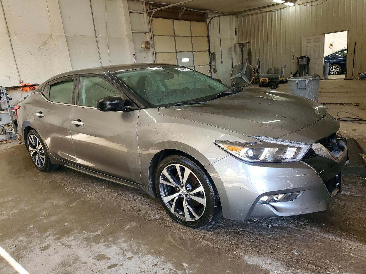 2017 NISSAN MAXIMA 3.5S photo 4