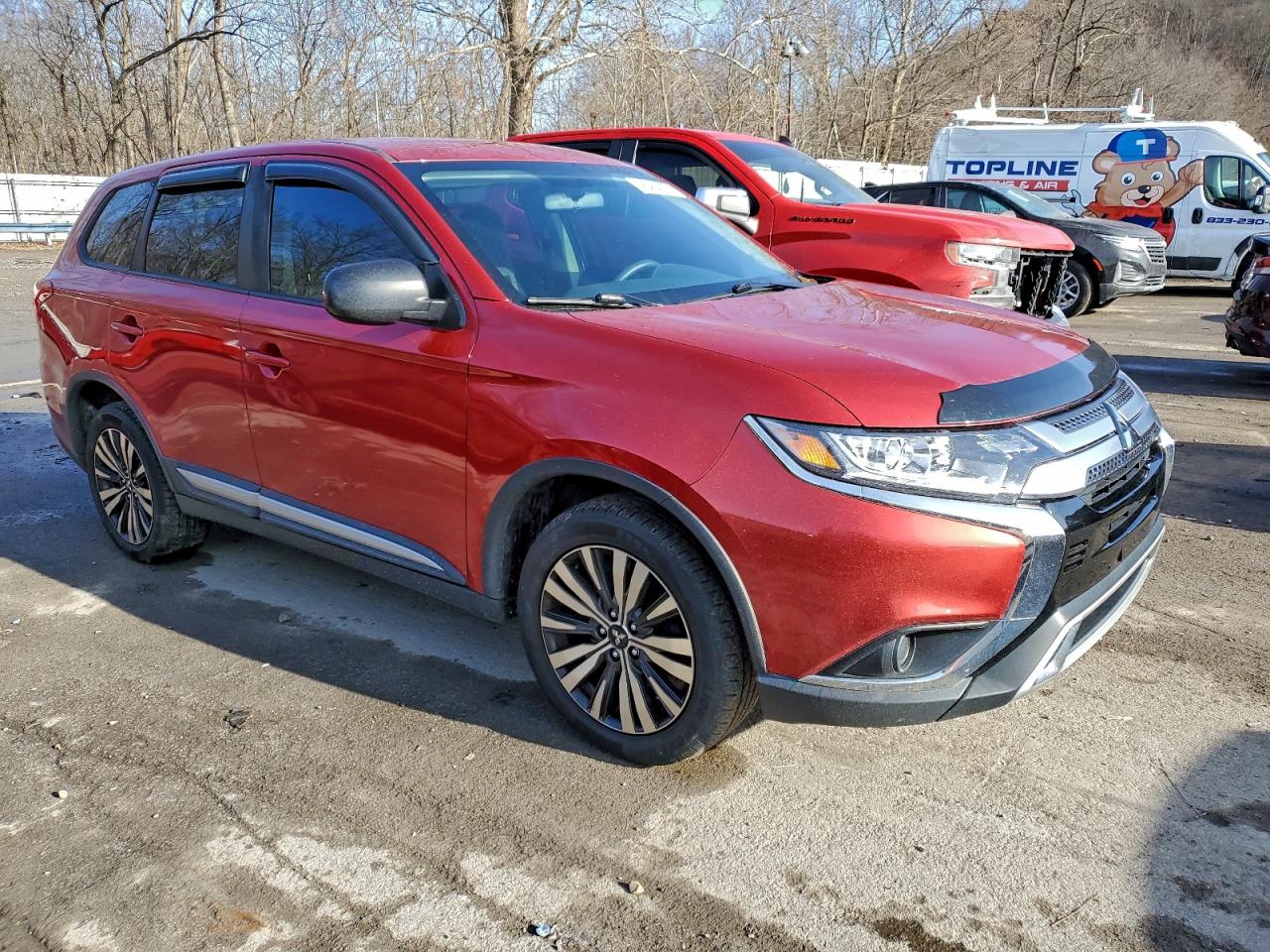 2019 MITSUBISHI OUTLANDER SE photo 4