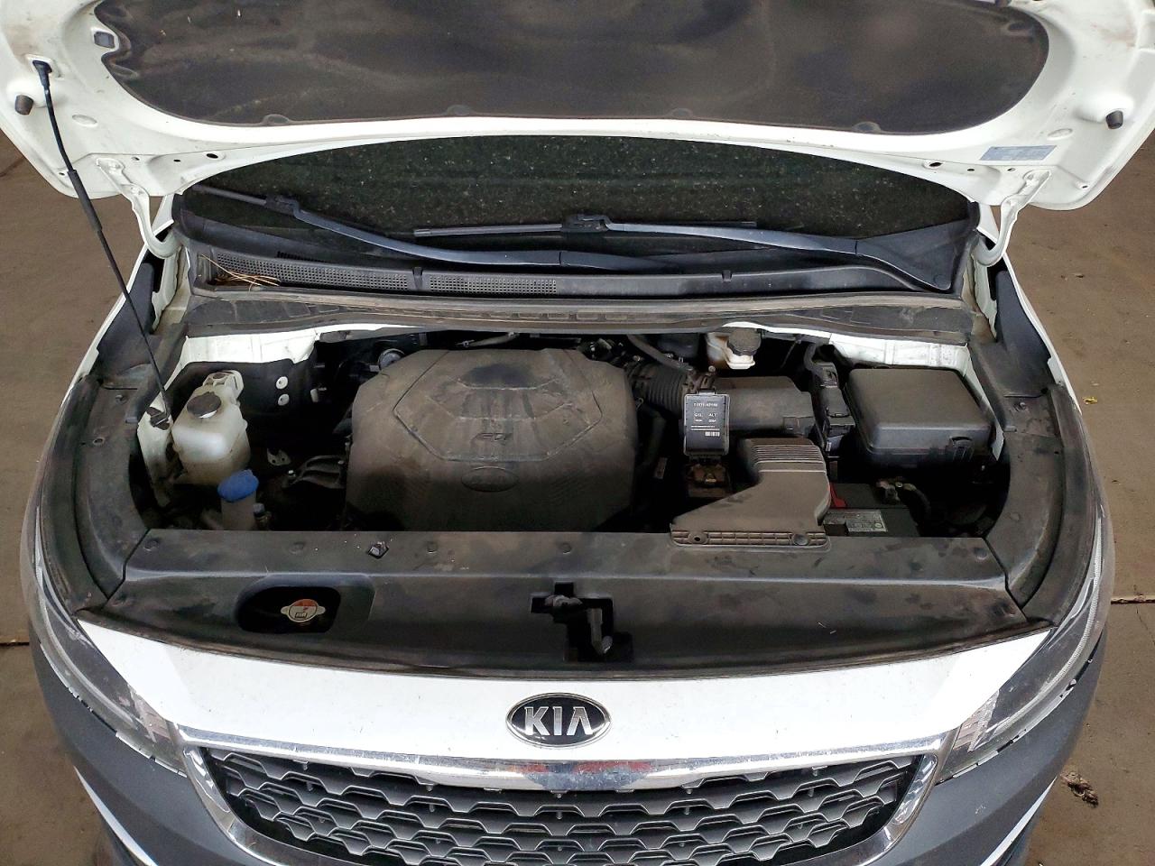 2020 KIA SEDONA LX photo 12