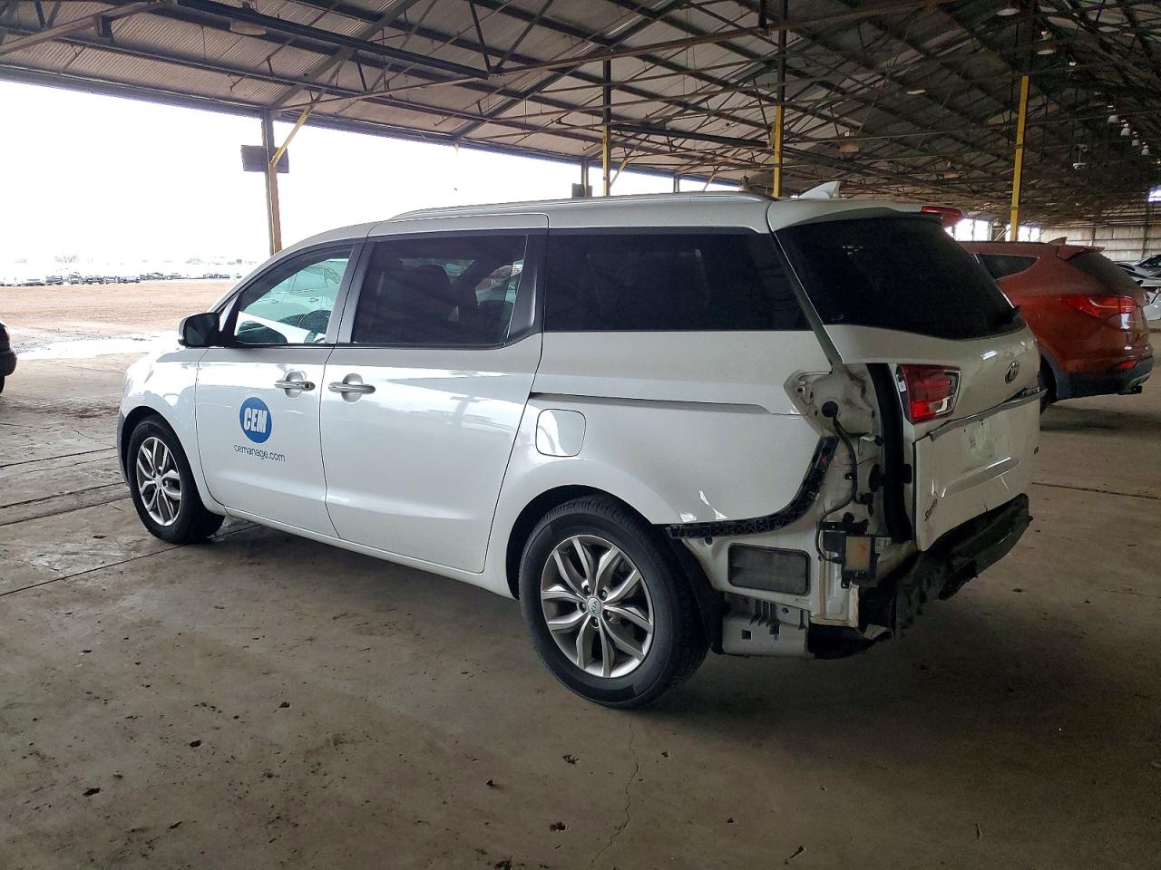 2020 KIA SEDONA LX photo 2