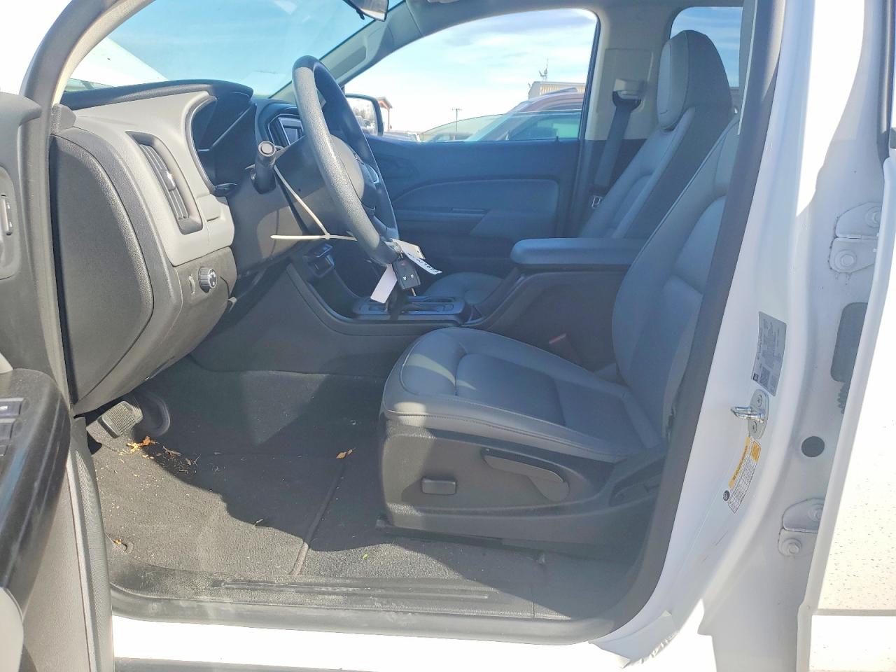 2022 CHEVROLET COLORADO photo 7