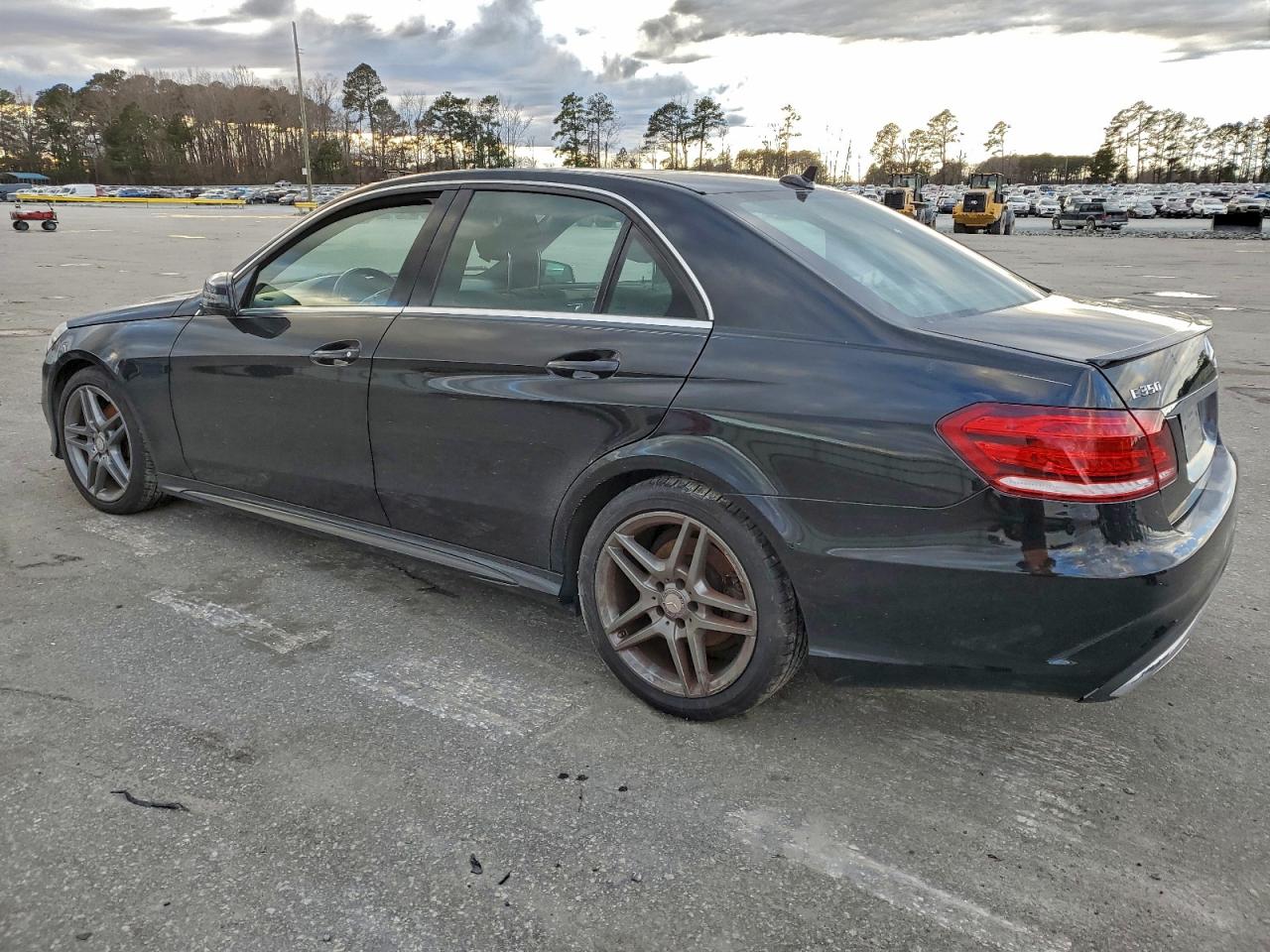 2014 MERCEDES-BENZ E 350 4MATIC photo 2
