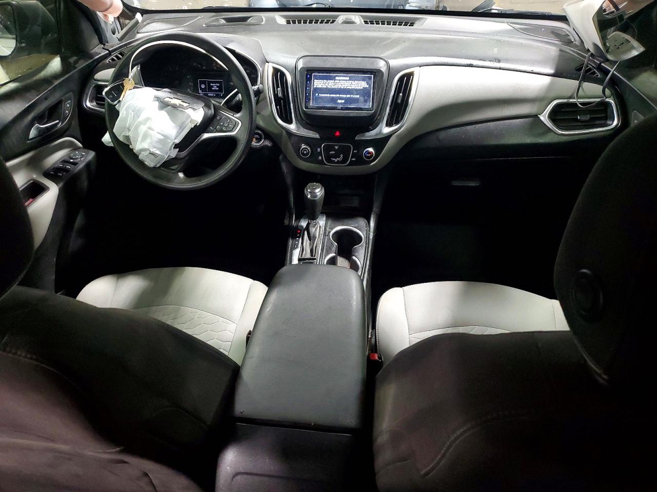 2020 CHEVROLET EQUINOX LS photo 8