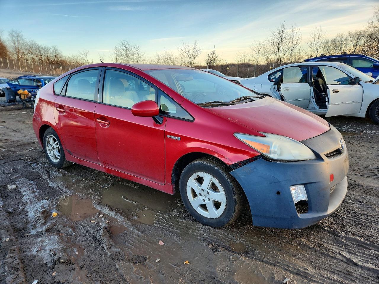 2010 TOYOTA PRIUS photo 4