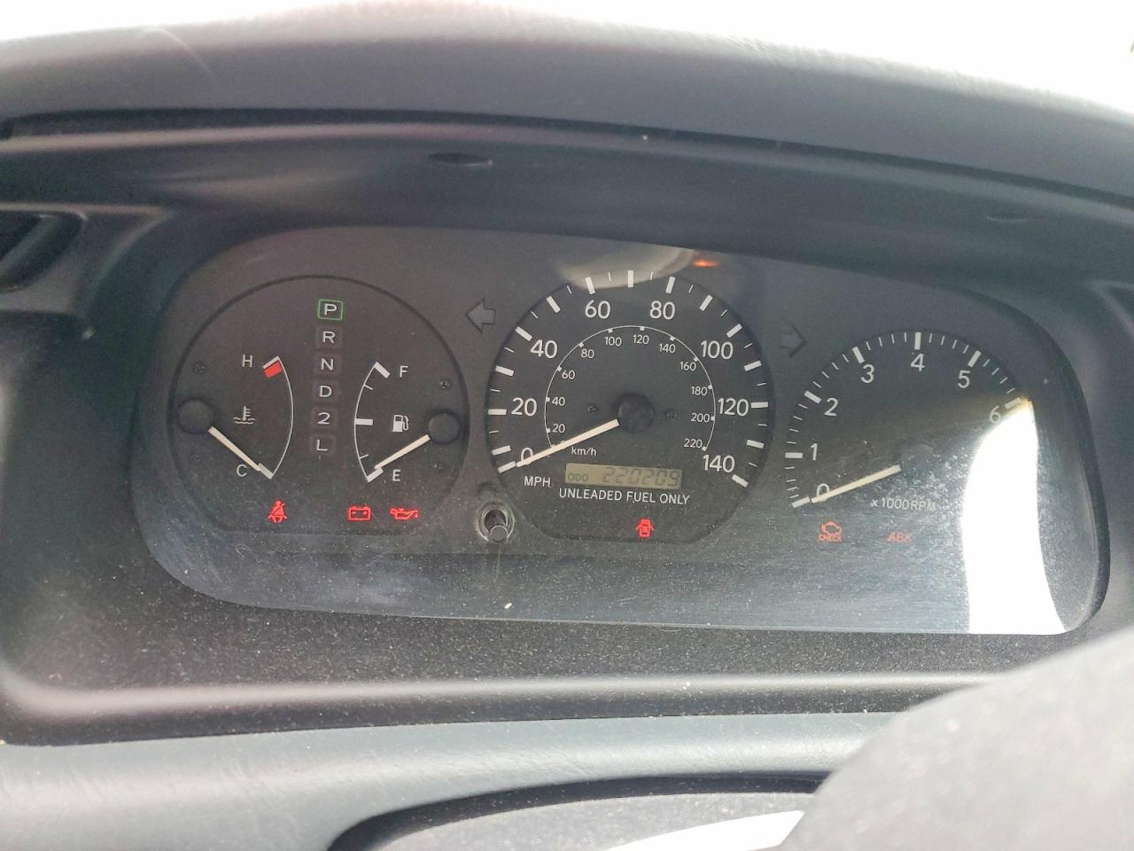 1999 TOYOTA CAMRY CE photo 17