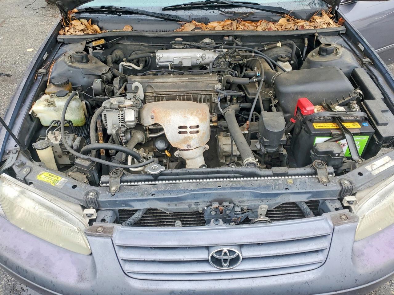 1999 TOYOTA CAMRY CE photo 21