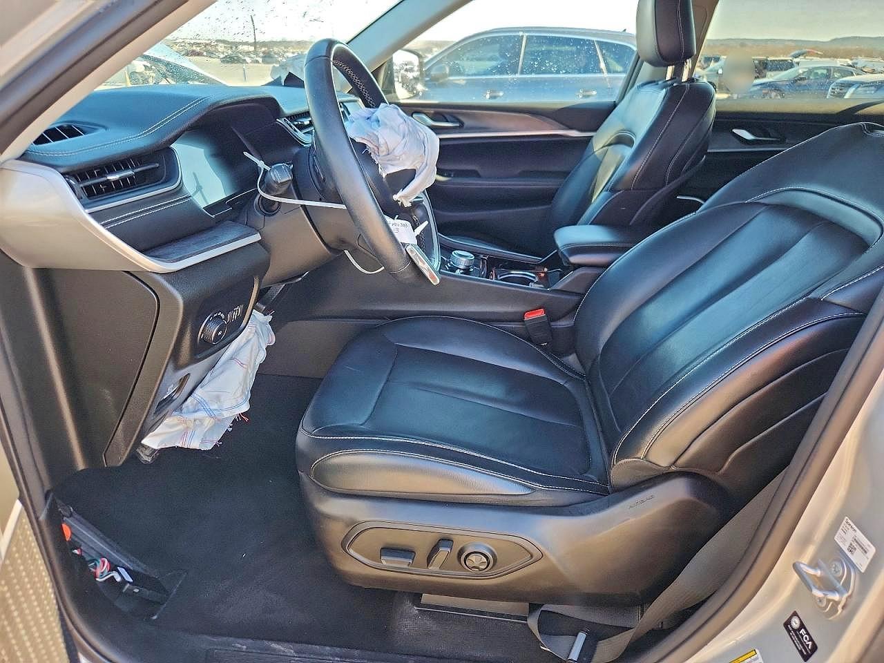 2022 JEEP GRAND CHEROKEE L LIMITED photo 7