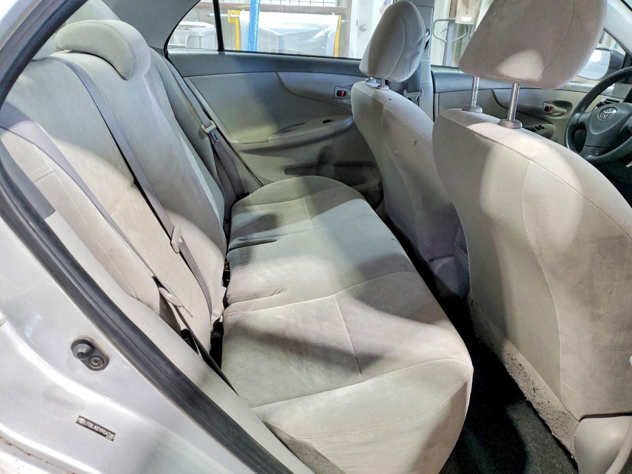 2009 TOYOTA COROLLA BASE photo 10