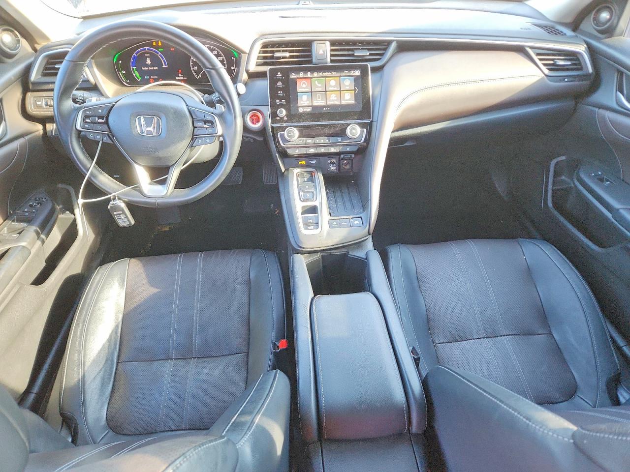 2019 HONDA INSIGHT TOURING photo 8