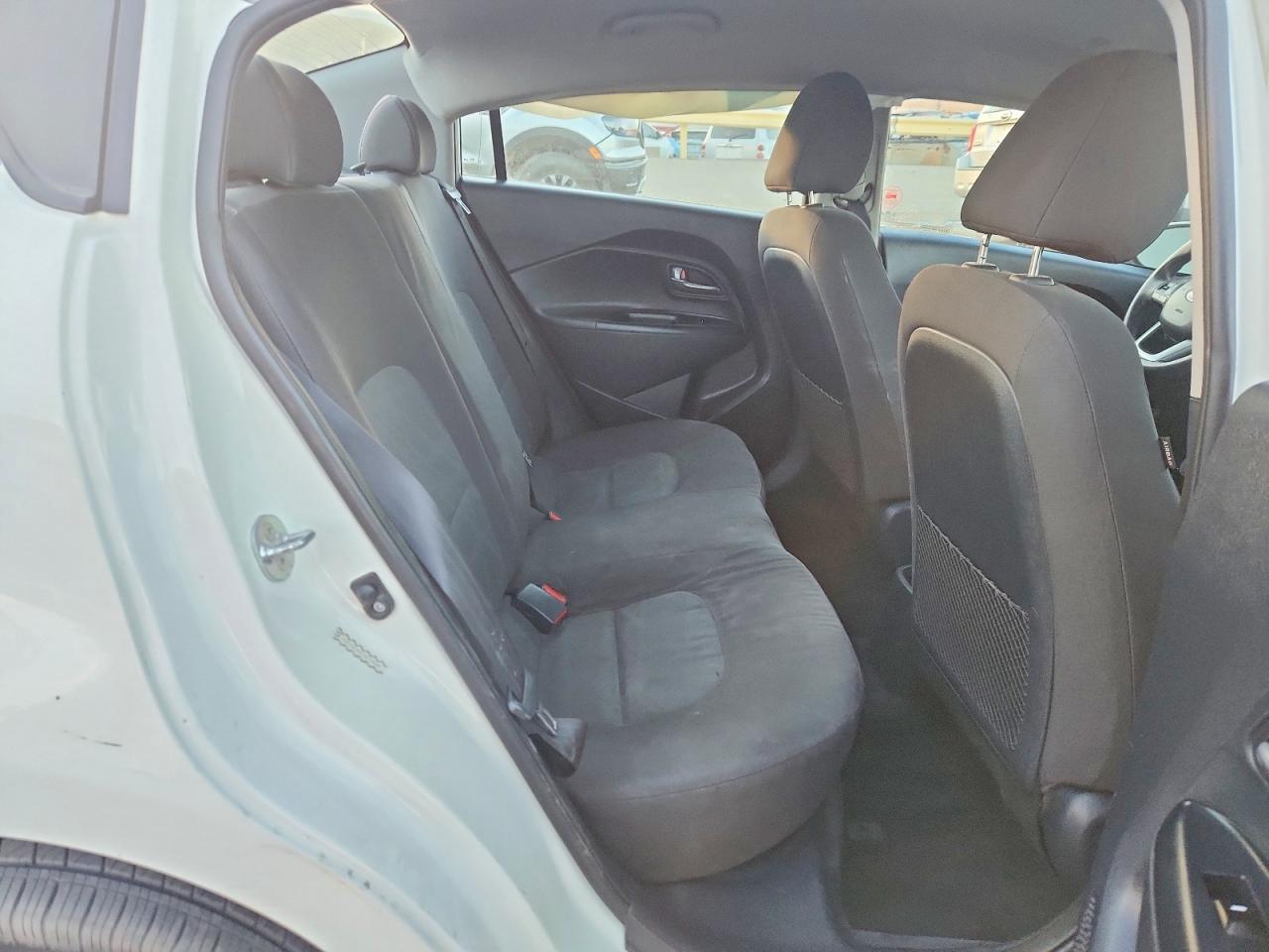 2017 KIA RIO LX photo 10