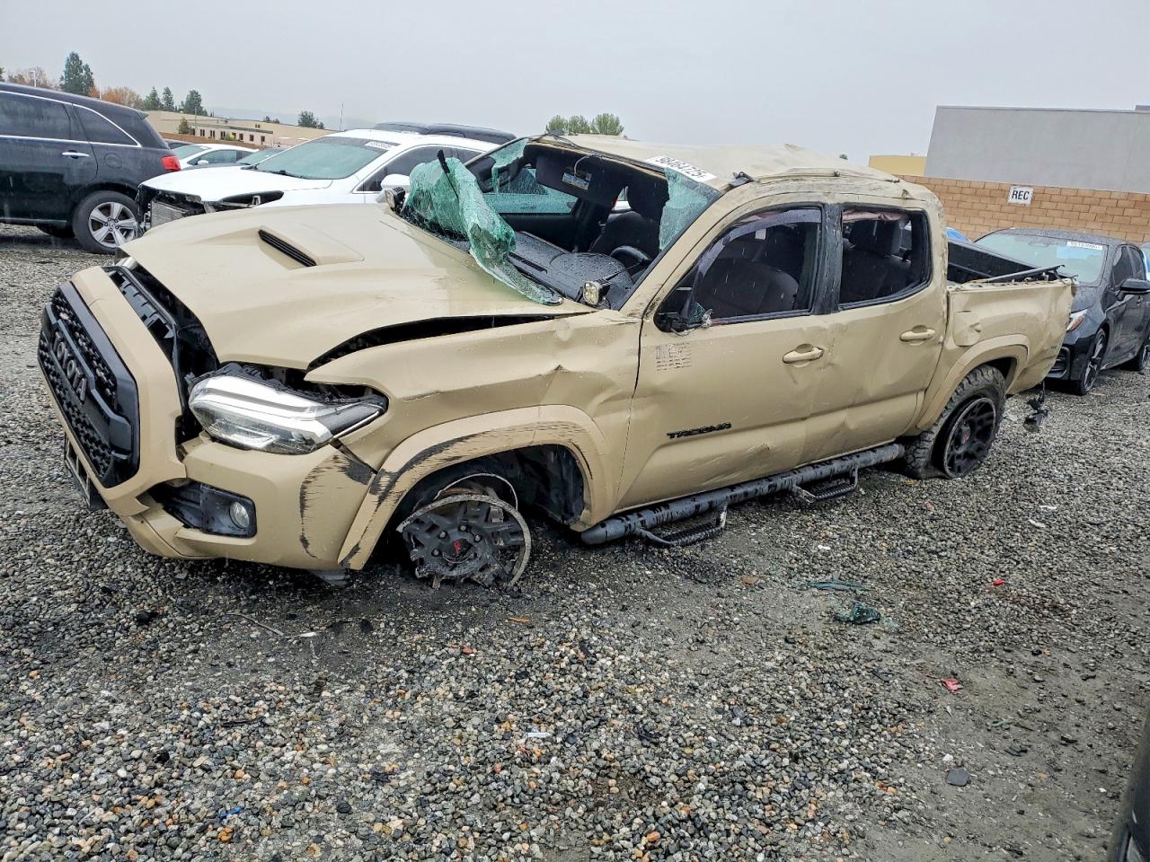2017 TOYOTA TACOMA