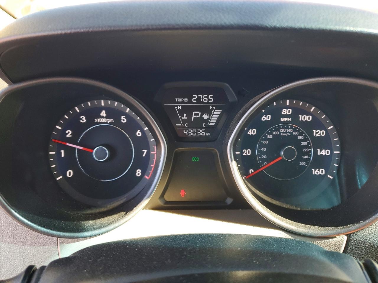 2014 HYUNDAI ELANTRA SE photo 9