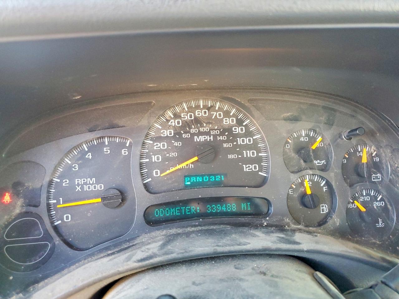 2004 CHEVROLET SILVERADO C1500 photo 9