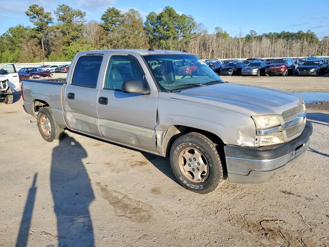 2004 CHEVROLET SILVERADO C1500 photo 4