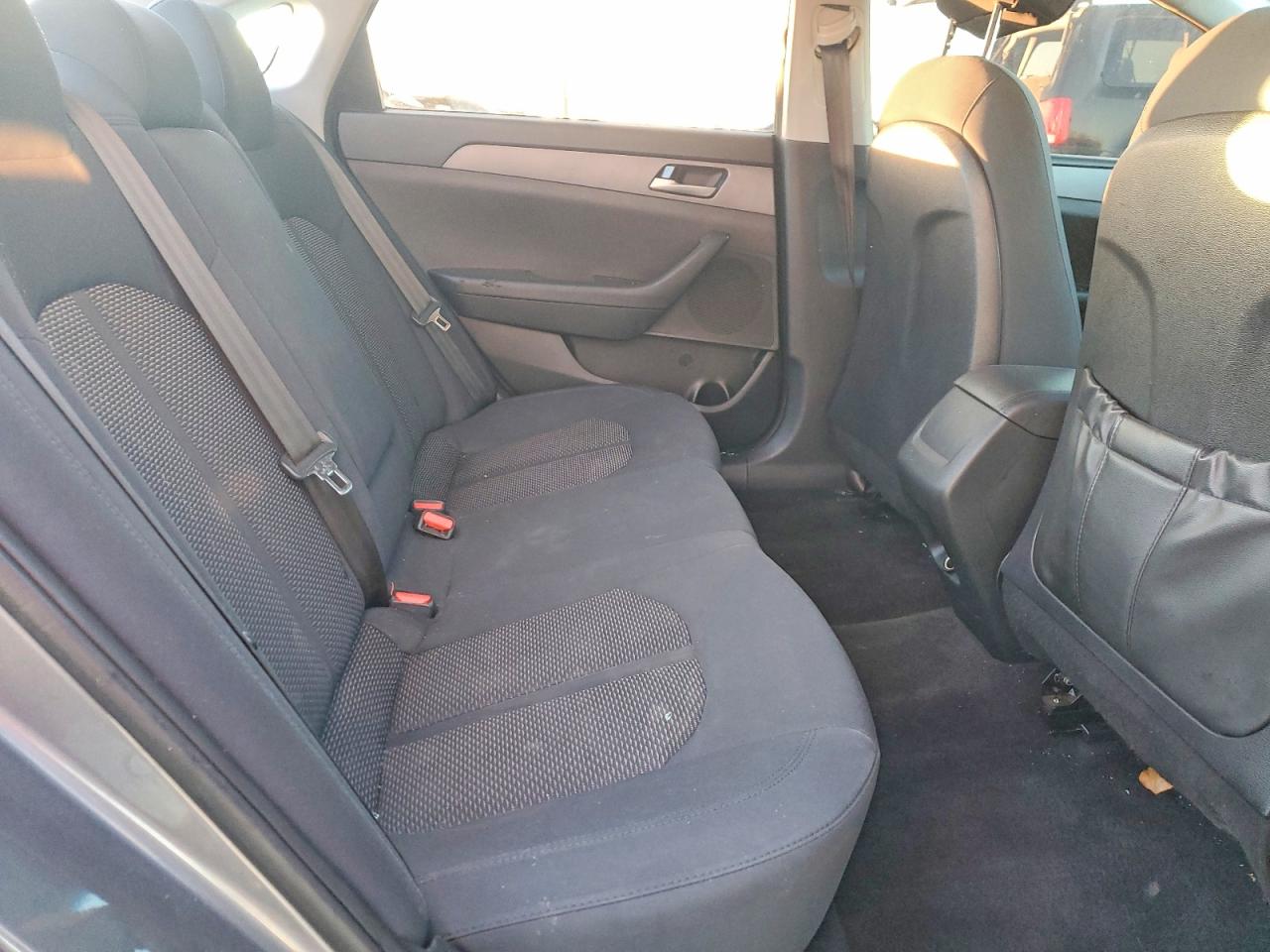 2018 HYUNDAI SONATA SE photo 10