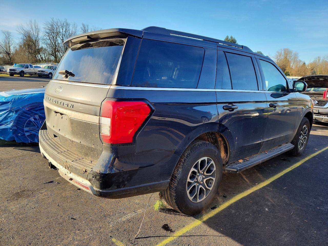 2024 FORD EXPEDITION XLT photo 3