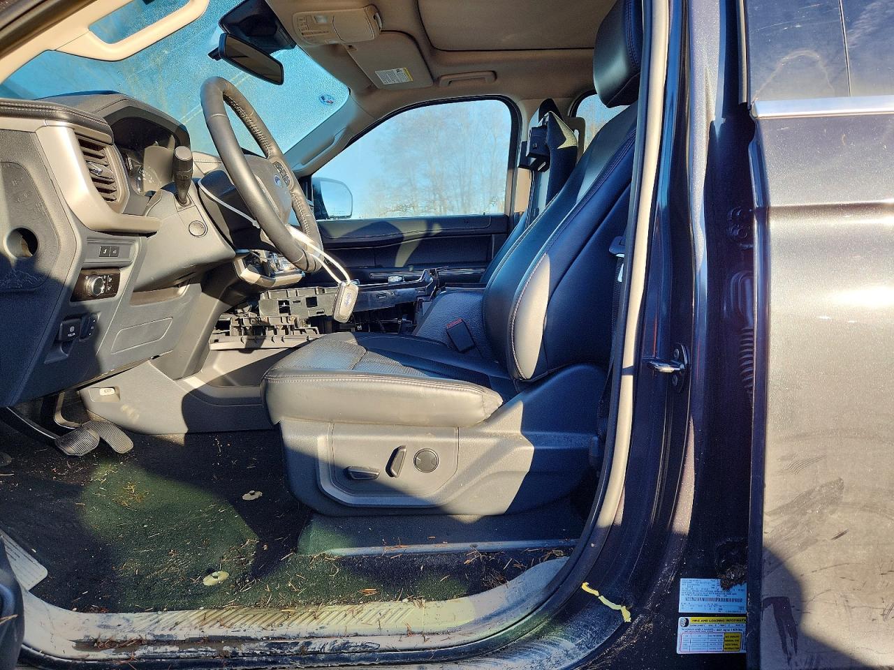 2024 FORD EXPEDITION XLT photo 7
