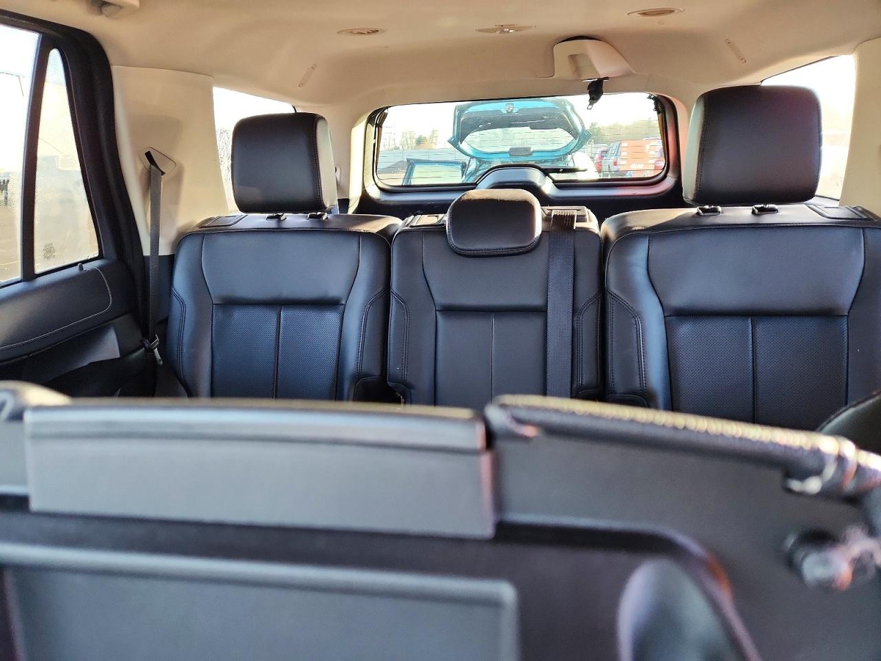2024 FORD EXPEDITION XLT photo 10