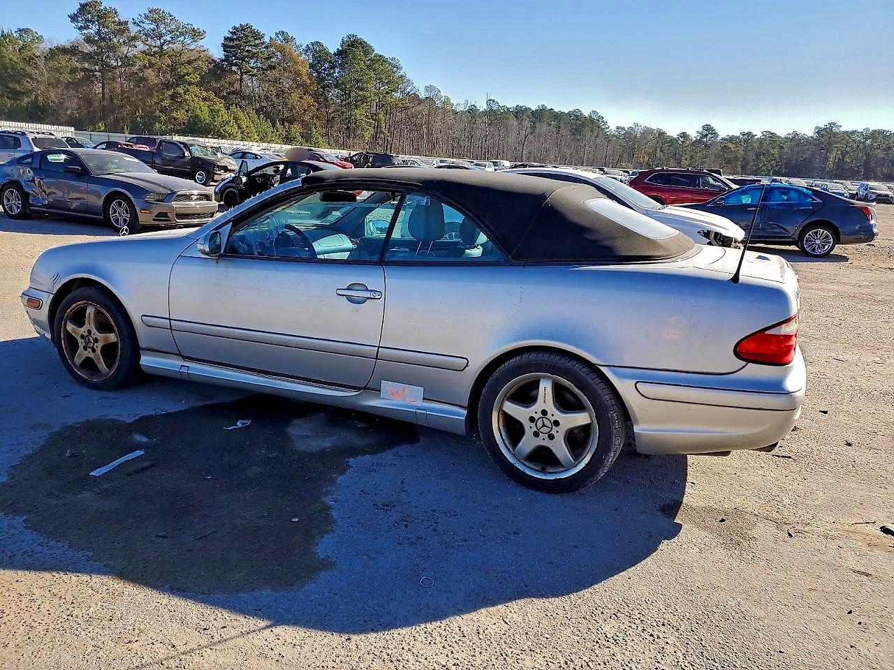 2003 MERCEDES-BENZ CLK 430 photo 2