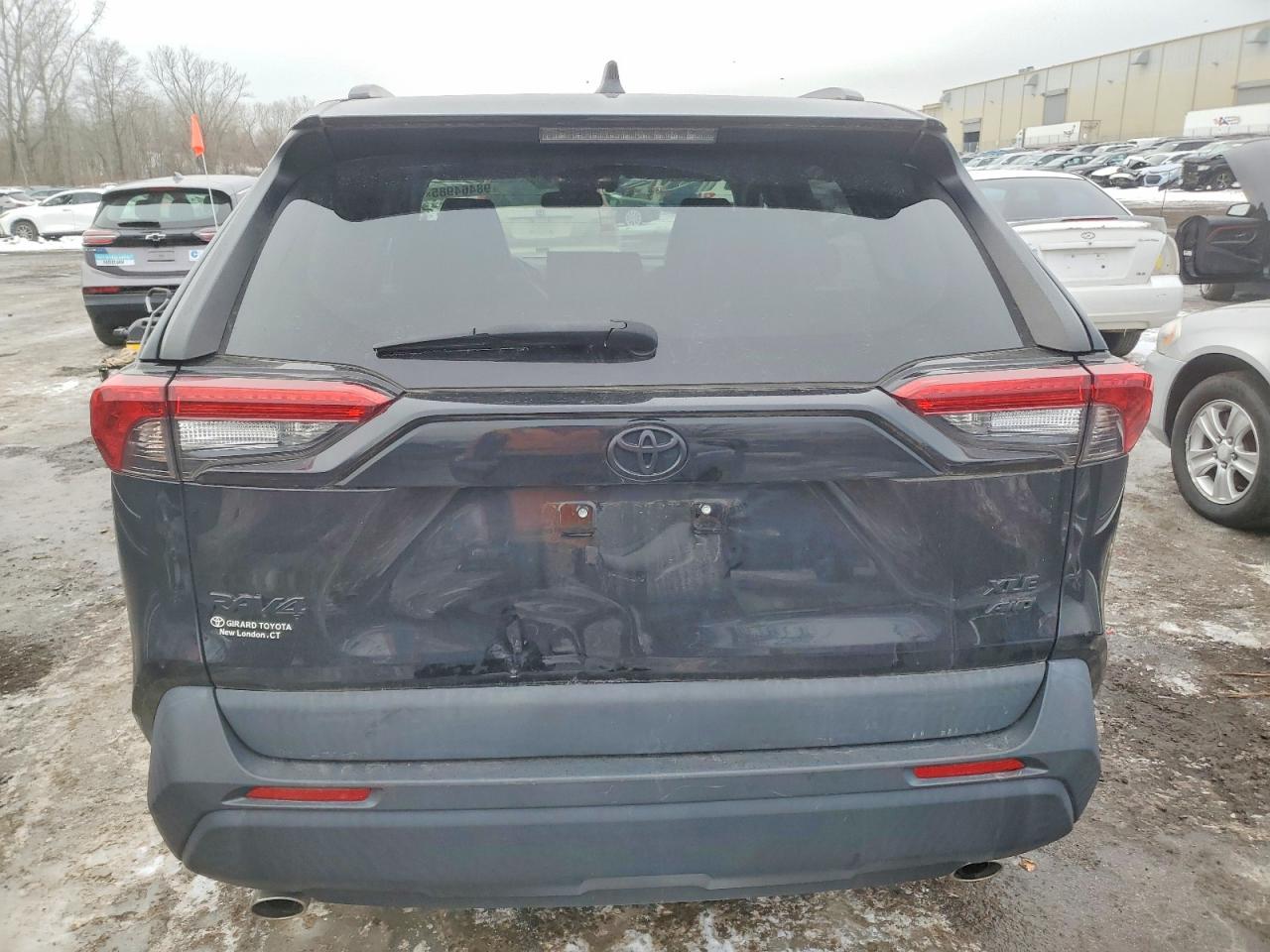 2021 TOYOTA RAV4 XLE PREMIUM photo 6