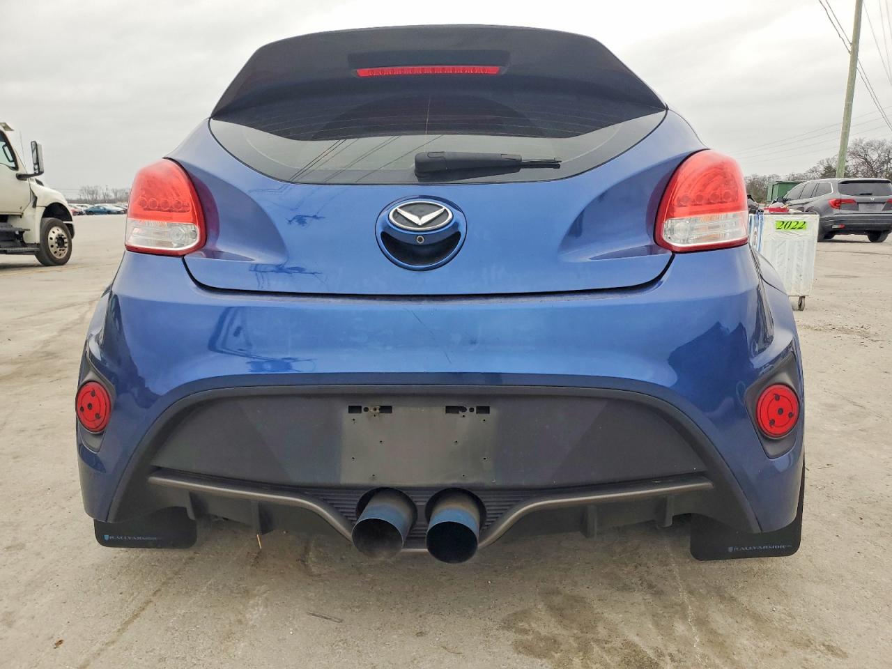 2016 HYUNDAI VELOSTER TURBO photo 6